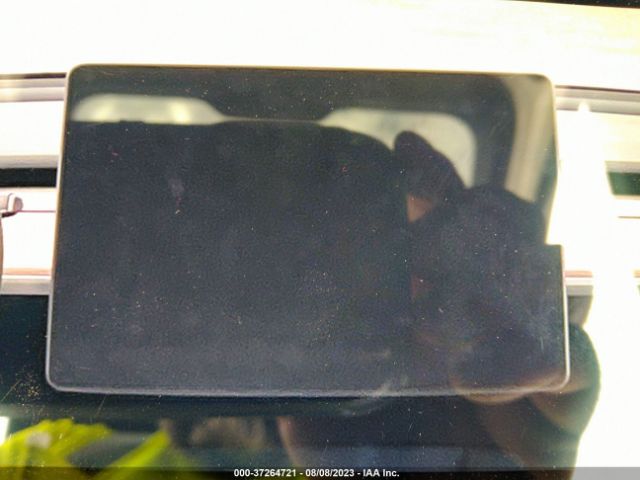 5YJYGDEE8MF145563 Tesla Model Y Long Range