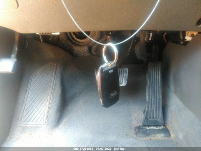 KNDPC3AC8G7845583 KIA Sportage Ex