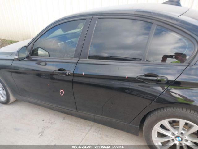 WBA8E1G57JNU90949 BMW 3 Series 320i