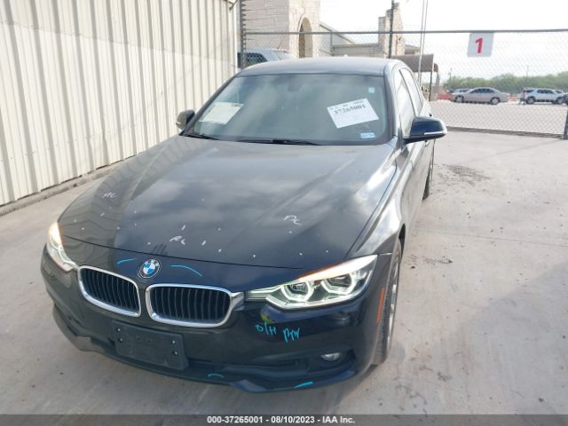 WBA8E1G57JNU90949 BMW 3 Series 320i