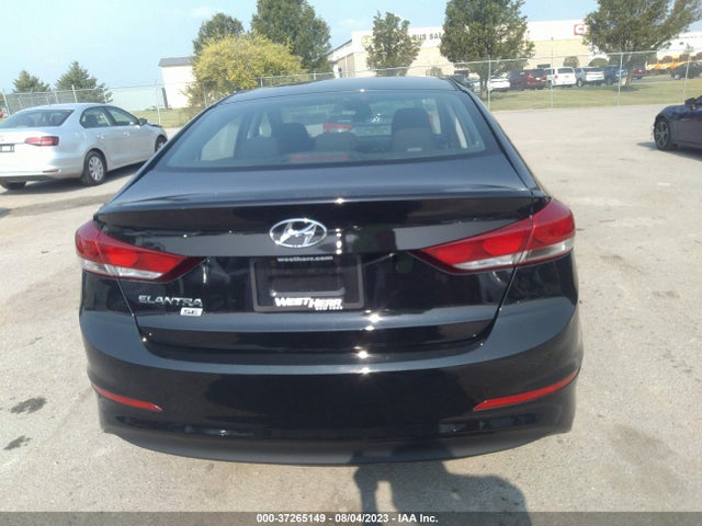2018 HYUNDAI ELANTRA SE VIN: 5NPD74LF8JH239028