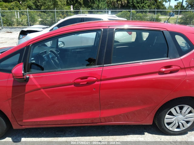 Honda FIT LX 2016 JHMGK5H59GS012912 Image 14