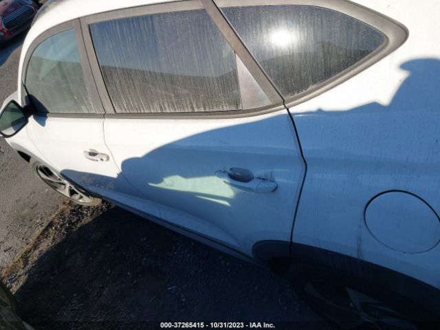 KM8J33A26HU568184 Hyundai Tucson Value