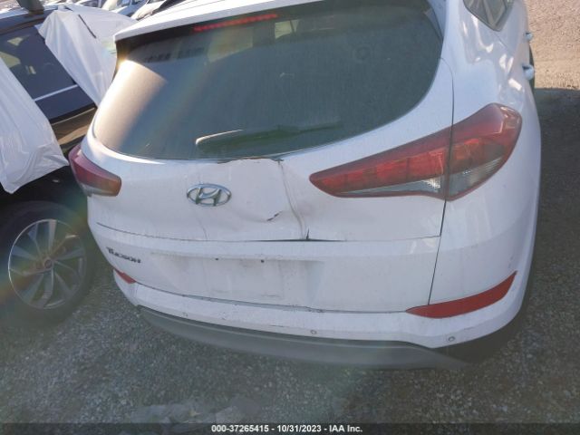 KM8J33A26HU568184 Hyundai Tucson Value