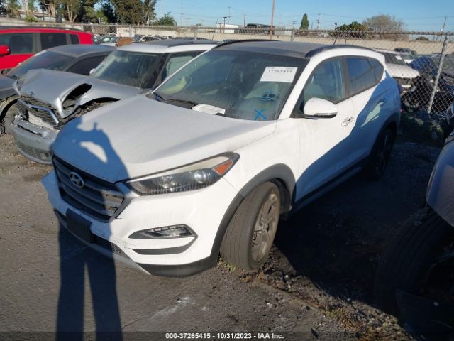 KM8J33A26HU568184 Hyundai Tucson Value