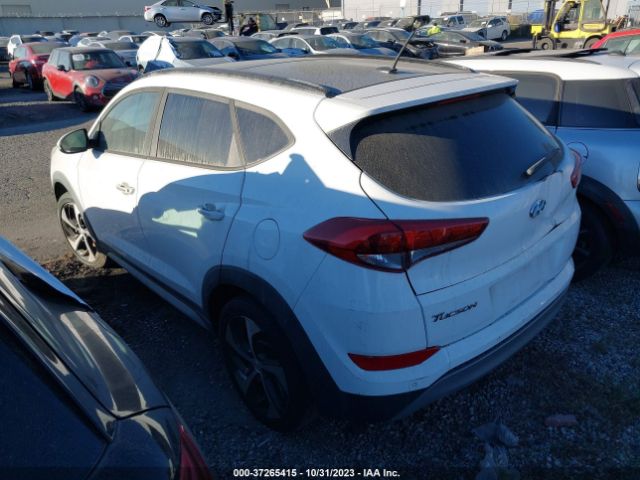 KM8J33A26HU568184 Hyundai Tucson Value