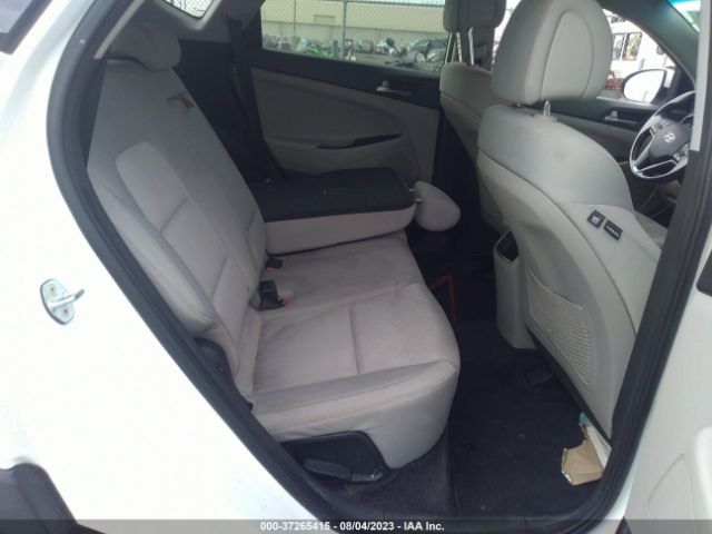 KM8J33A26HU568184 Hyundai Tucson Value