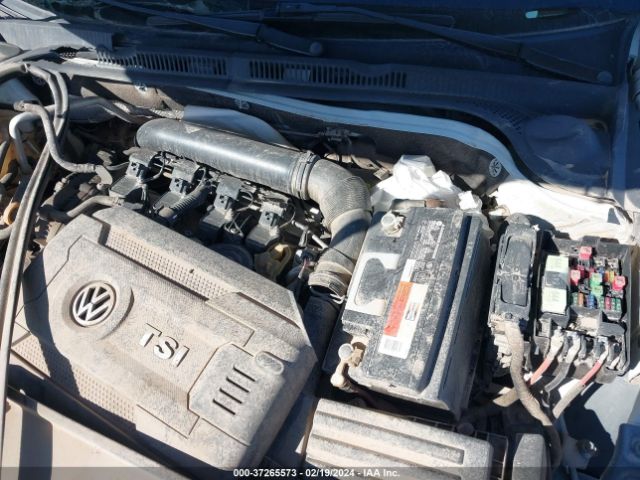 3VWD17AJ6FM298474 Volkswagen Jetta 1.8t Se