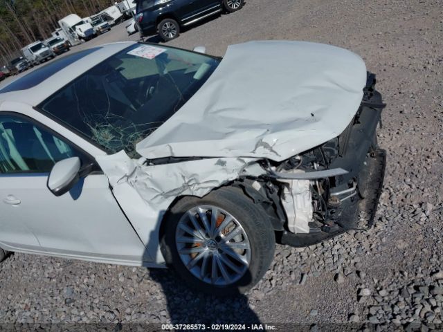 3VWD17AJ6FM298474 Volkswagen Jetta 1.8t Se