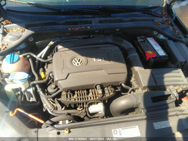 3VWD17AJ4EM241513 Volkswagen Jetta Sedan Se