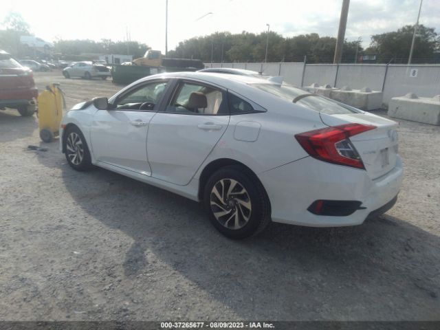 2017 HONDA CIVIC SEDAN 2HGFC2F79HH540070 Photo 2
