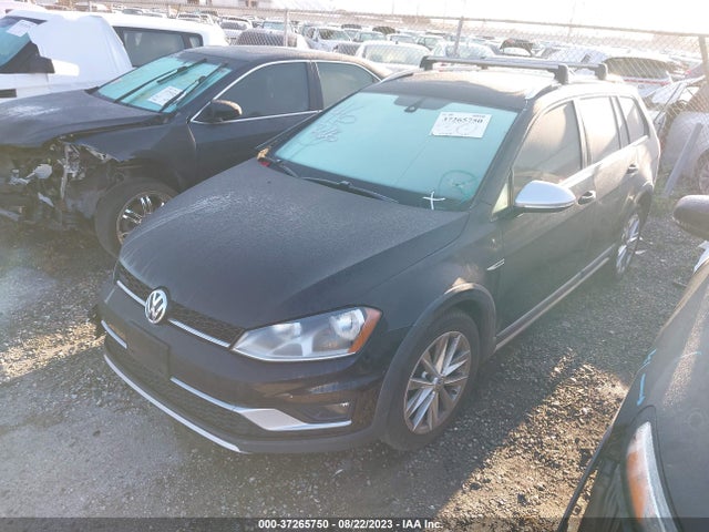 3VWH17AU8HM536226 Volkswagen Golf Alltrack S/se/sel