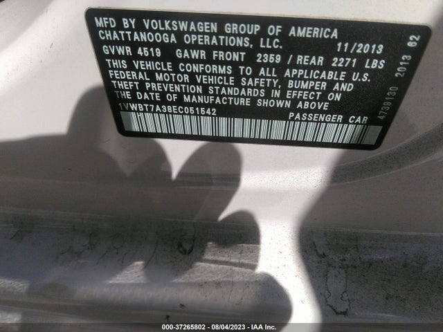 1VWBT7A38EC051542 Volkswagen Passat Se W/sunroof