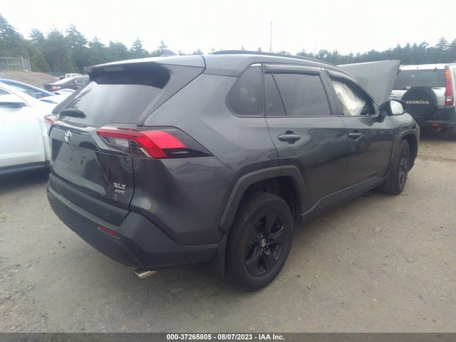 2020 TOYOTA RAV4 XLE VIN: 2T3P1RFV0LC068061