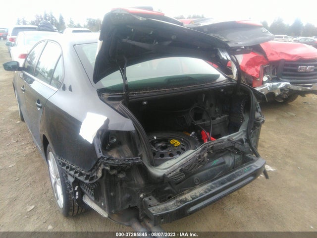 3VW3A7AJXFM291149 Volkswagen Jetta Sedan 2.0l Tdi Sel