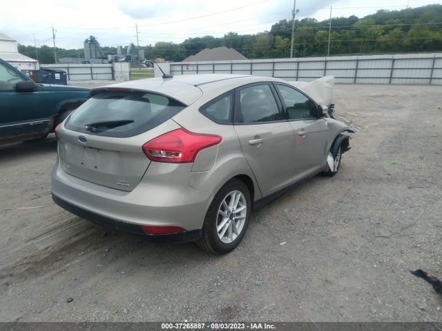 2016 FORD FOCUS SE VIN: 1FADP3K2XGL269277