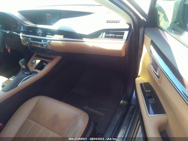 Lexus ES 350 2016 58ABK1GGXGU004236 Image 5