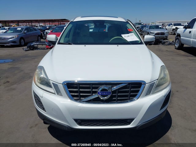 2013 VOLVO XC60 3.2L VIN: YV4952DL2D2373153