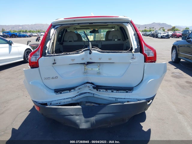 2013 VOLVO XC60 3.2L VIN: YV4952DL2D2373153