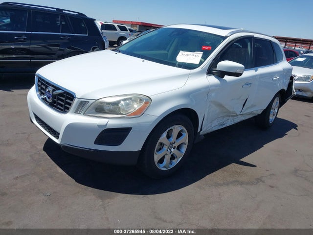 2013 VOLVO XC60 3.2L VIN: YV4952DL2D2373153
