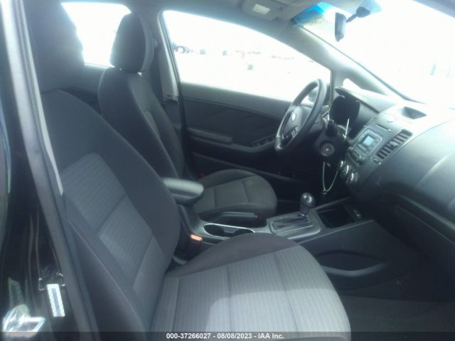 KNAFX4A60E5209665 KIA FORTE LX
