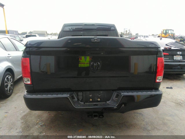 3C6JR6AG4JG248782 RAM 1500 Express