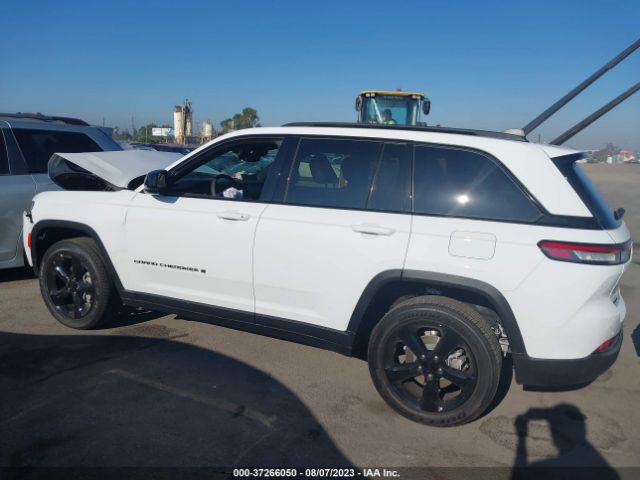 1C4RJHAG5P8705547 Jeep Grand Cherokee Altitude