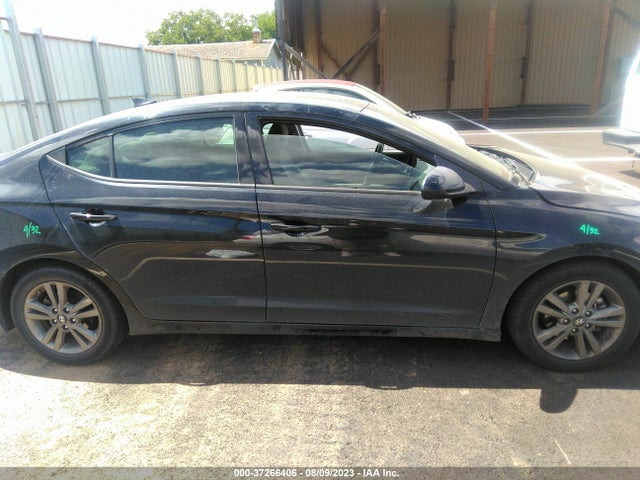 2018 HYUNDAI ELANTRA SEL VIN: 5NPD84LF8JH329289