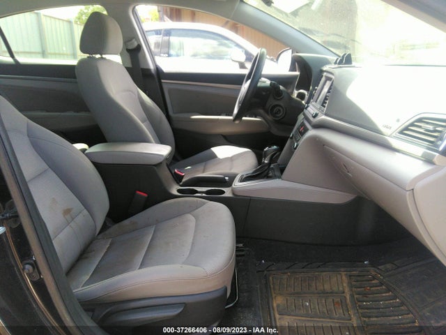 2018 HYUNDAI ELANTRA SEL VIN: 5NPD84LF8JH329289