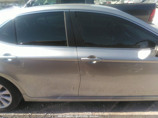 Toyota CAMRY LE 2019 4T1B11HK0KU709181 Image 13