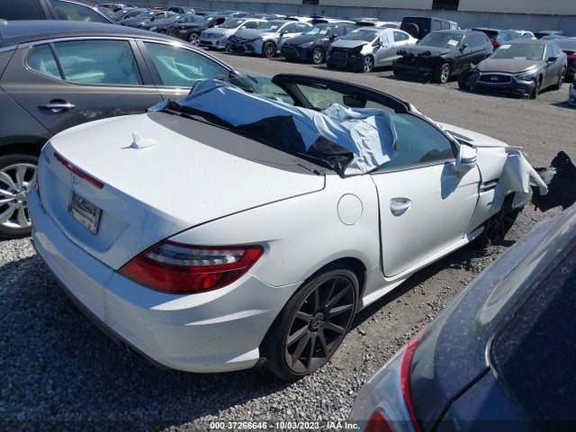 2014 Mercedes-Benz SLK-Class, VIN: WDDPK4HA9EF094905