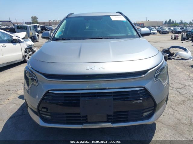 KNDCR3LE9P5043888 KIA Niro Ex Touring