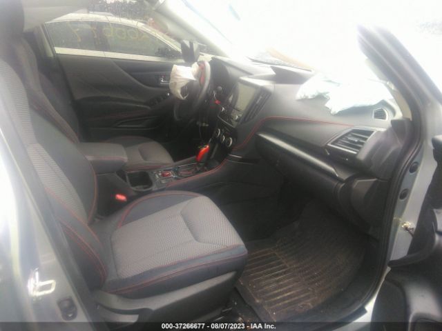 JF2SKAJC2NH488878 Subaru Forester Sport