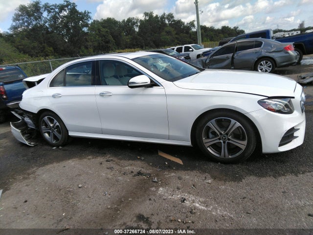 2019 MERCEDES-BENZ E-CLASS E 300 VIN: WDDZF4JB8KA661856