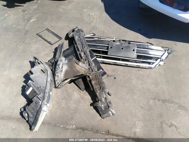 WA18NAF40JA069779 Audi A4 Allroad Premium Plus
