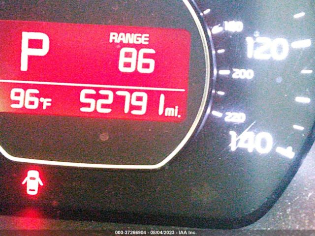 KNDJN2A23J7509896 KIA Soul Base