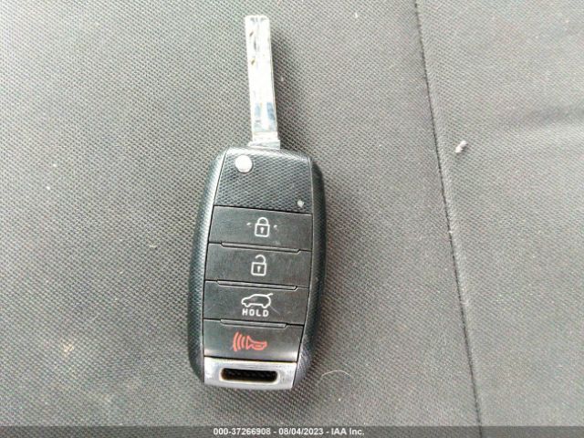 KNDJN2A28E7002272 KIA Soul Base