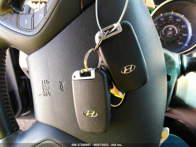 2011 HYUNDAI SONATA SE VIN: 5NPEC4AC4BH265670