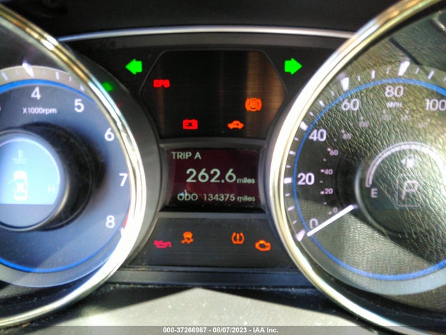 2011 HYUNDAI SONATA SE VIN: 5NPEC4AC4BH265670