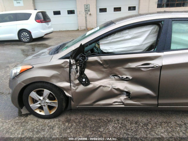 2013 HYUNDAI ELANTRA GLS PZEV VIN: 5NPDH4AE8DH345619