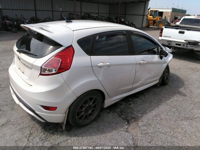 2017 FORD FIESTA ST VIN: 3FADP4GX1HM143027