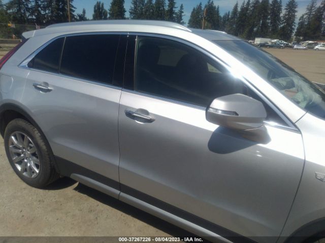 1GYFZCR47NF100098 Cadillac Xt4 Fwd Premium Luxury