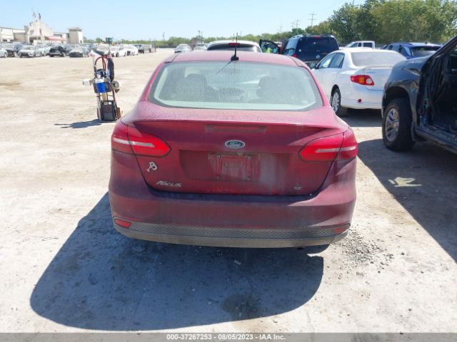 1FADP3F21HL318846 Ford FOCUS SE