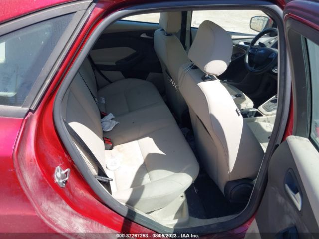1FADP3F21HL318846 Ford FOCUS SE