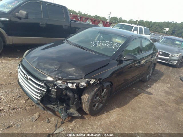 Hyundai ELANTRA SE 2017 5NPD84LF2HH003238 Image 2