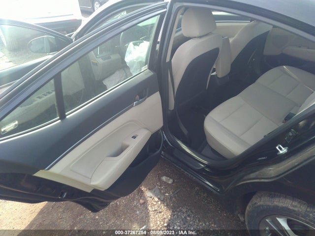 Hyundai ELANTRA SE 2017 5NPD84LF2HH003238 Image 15
