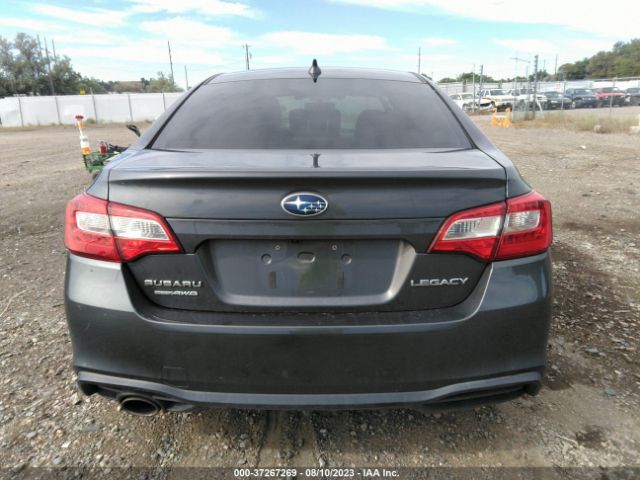 4S3BNAF62J3018334 Subaru Legacy Premium