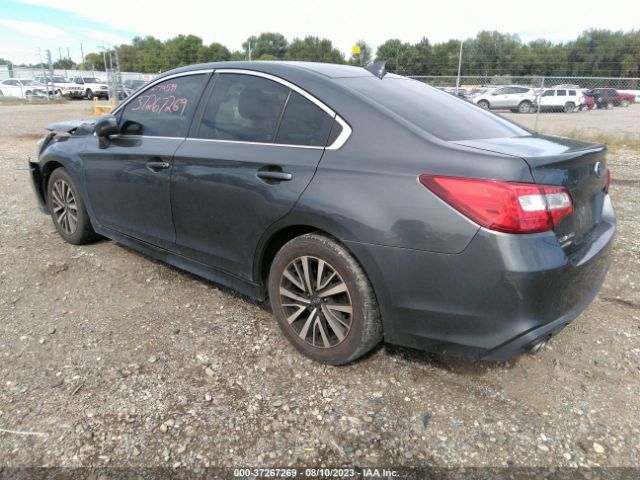 4S3BNAF62J3018334 Subaru Legacy Premium
