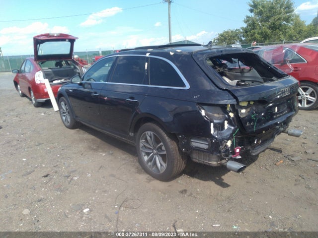 WA18NAF49HA175030 Audi Allroad Premium Plus