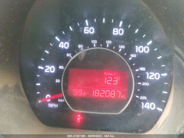 KNDJN2A21G7338316 KIA Soul Base